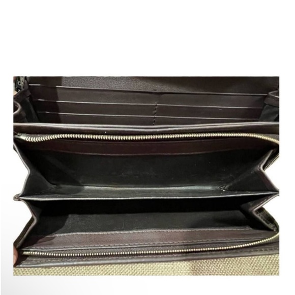 GUCCI Guccisima brown leather long wallet. - Picture 11 of 13